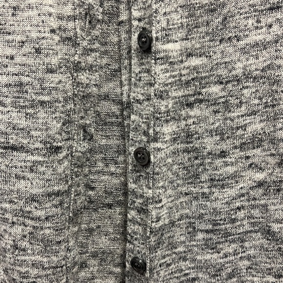 Classy Ann Taylor Cardigan - Picture 3 of 5